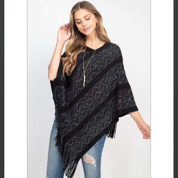 New! Ladies Black & Silver Metallic Poncho - Picture 6 of 9